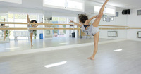 Grands miroirs muraux contemporains en verre pour salle de bain, durables et résistants à l'eau, haute définition, pour salle de sport et studio de danse