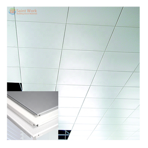 Matériau décoratif intérieur Faux <span class=keywords><strong>plafond</strong></span> <span class=keywords><strong>suspendu</strong></span> en aluminium 600*600 <span class=keywords><strong>Plaques</strong></span> de <span class=keywords><strong>plafond</strong></span> Tuile de <span class=keywords><strong>plafond</strong></span> en métal plat perforé - Product Image 6