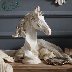 Décoration artisanale en résine tête de cheval style campagne française pour salon et entrée - Product Image 2