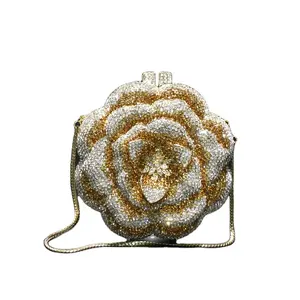 Daiwei 3D-Blume Rose Strassbeutel hohle Metall-Kristall-Esstüte Ausländischer Handel Diamantbeutel Damenhandtasche
