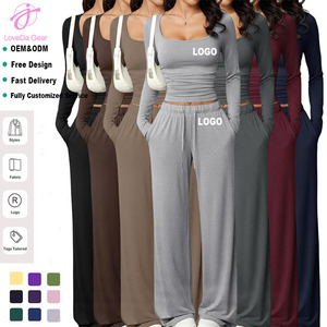 Loveda Set Estivo da Donna Personalizzabile con Logo, Top a Maniche Lunghe con Scollo Quadrato e Pantaloni a Vita Elastica in Tinta Unita - Product Image 1