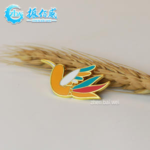 Üreticinin ücretsiz tasarım emaye Pin yaratıcı serin renkli kuşlar çiftin broş özelleştirilmiş çinko mineli yaka rozeti özelleştirilmiş - Product Image 3