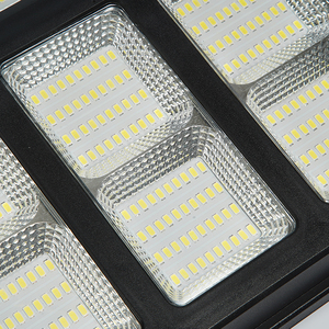 Lampe <span class=keywords><strong>Solaire</strong></span> Lumière Led Lampe <span class=keywords><strong>Solaire</strong></span> Sola Lampes Solaires Extérieur Rue Led 300W Lampadaire <span class=keywords><strong>Solaire</strong></span> Étanche 90 Lifepo4 80 IP65 - Product Image 3