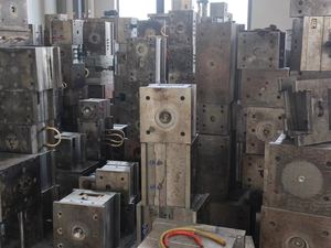 Tampa de garrafa Moldagem por Injeção Tampas Molde Personalização OEM Alta Qualidade e Barato Plástico Plástico Moldador Household Product CN;ZHE - Product Image 5