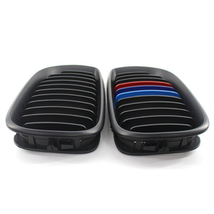 Parrilla Delantera para BMW E46 Serie 3, Estilo M, Negro Mate, Plástico ABS, para Modelos de Cuatro Puertas 2002-2005 - Product Image 2