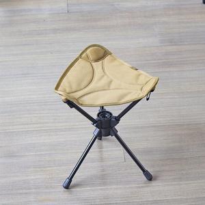 Taburete giratorio de tres patas para acampar al aire libre, silla plegable de aleación de aluminio, taburete de pesca portátil ultraligero, taburete para montañismo - Product Image 2