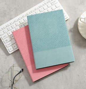Cuaderno de Cuero Suave con Patrón Geométrico, Diseño Simple y Elegante, de Alta Calidad, Grueso, para Negocios, Oficina, Reuniones - Product Image 2