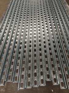 Profilé en U en acier galvanisé électrique HDG 41x41/41x21mm TF HG25 pour l'industrie du gaz - Product Image 2