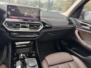 <span class=keywords><strong>BMW</strong></span> X3 2023 Usata, SUV di Lusso di Medie <span class=keywords><strong>Dimensioni</strong></span>, XDrive25i M Sport AWD 8AT, Sistema XDrive AWD, Maneggevolezza Dinamica - Product Image 3