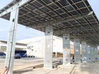 Système de montage de carport solaire EmperySolar 2kW en acier au carbone et aluminium, surface galvanisée à chaud, résistance au vent 60 m/s, résistance à la neige 15-20.