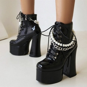 Bottines élégantes à fermeture éclair latérale avec chaîne de perles, bout carré noir, plateforme, lacets, talon épais, grande taille 43 - Product Image 1