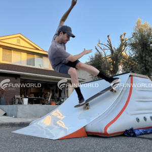 Équipement extrême professionnel de planche à roulettes 20*5.5 * 2.8ft rampe gonflable pliable blanche de <span class=keywords><strong>Skat</strong></span> pour l'entraînement - Product Image 3