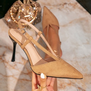 Chaussures compensées imperméables à bout pointu en PU kaki pour femme, idéales pour les mariages d'automne et d'été - Product Image 3
