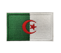 Écussons de drapeau d'Haïti de haute qualité en gros Écusson brodé Crochet et boucle d'attache d'applique pour la décoration