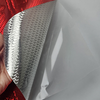Film de carrosserie de voiture en fibre de carbone rouge, bleu, vert, violet, or, haute brillance, avec vinyle anti-rayures sans colle à changement de couleur