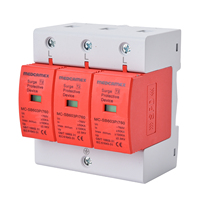 Protezione da Sovratensione T2 Tipo 3P 550~690VAC SPD 60KA Imax 2.0KV con Alloggiamento in PBT per Sistemi Solari e Apparecchiature Elettroniche Industriali