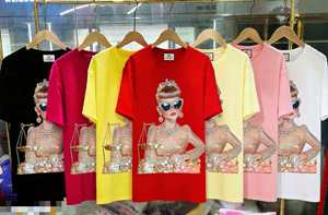 Maglietta Vintage da Donna con Stampa Biancaneve e 'Bad Girl' - Stile Casual con Collo Tondo - Vendita all'Ingrosso dalla Cina - Product Image 5