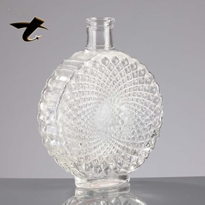 Botella <span class=keywords><strong>de</strong></span> vidrio vacía <span class=keywords><strong>de</strong></span> 500 ml para <span class=keywords><strong>vodka</strong></span> y ginebra, con tapón y corcho, para <span class=keywords><strong>vodka</strong></span>, ginebra y whisky. - Product Image 2