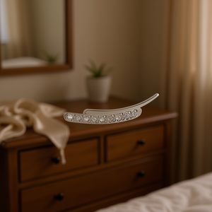 Orecchini a polsino E1091 in oro bianco con zirconi rotondi incastonati a canale, gioielli alla moda unisex di tendenza - Product Image 2