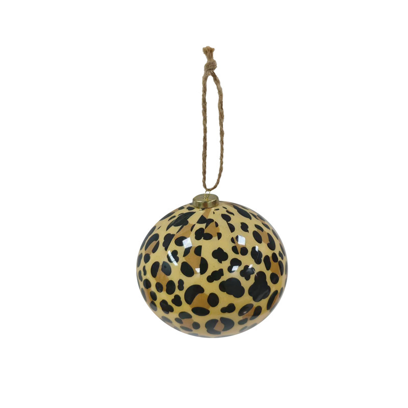 Yellow leopard print
