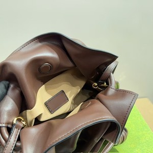 L's Relaxed Style Lucky Bag Burgundy Leather Drawstring Chain Shoulder Bag Everyday Fashion Spring 2026 - Product Image 4