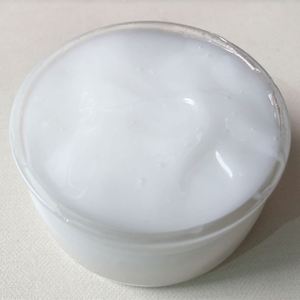 Grasa Lubricante Industrial a Base de Urea para Altas Temperaturas, Silenciante para Motores con Rendimiento Estable en Altas y Bajas Temperaturas SVKV - Product Image 1