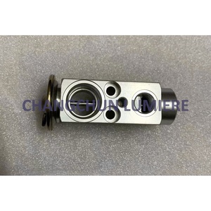 Détendeur de climatisation pour Mercedes Benz Sprinter W461 W464 W900 W906 2308300184 A2308300184 4638306601 A4638306601 - Product Image 2