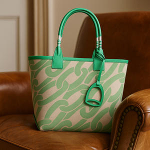 Женская сумка из натуральной кожи - Product Image 3