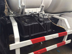 Used concrete mixer truck Isuzu 9M3 Second hand Hino Nissan Isuzu 9M3 for sale - Product Image 3