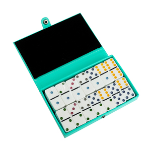 Jeux de table <span class=keywords><strong>Domino</strong></span> personnalisés, 100% acrylique. Étui en cuir PU de type <span class=keywords><strong>livre</strong></span>, logo exclusif personnalisé, jeu de dominos de 28 pièces - Product Image 1