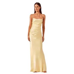 Nouvelle robe longue à bretelles, design magnifique, robe de demoiselle d'honneur, robe de demoiselle d'honneur style européen et américain. - Product Image 1