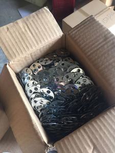 Rondelles de fixation pour panneaux de support de carrelage en zinc galvanisé - Product Image 3