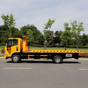Camión de Rescate de Plataforma Plana de 5 Toneladas con Chasis Isuzu y Elevador de Ruedas - Product Image 6