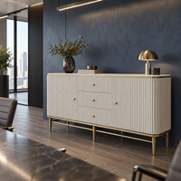 WYRAX Fashion Boutique Weißes Geriffeltes Buffet-Schrank mit Mittelschubladen Seitenschränken Breiter Vitrine und Goldfarbener Metallbasis