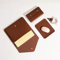 Ensemble de pochettes pour ordinateur portable en cuir PU de marque privée, pochette pour adaptateur secteur, tapis de souris, fournisseur