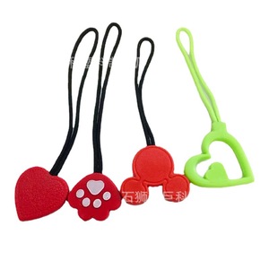 Jk Zipper Pulls Red Heart Paw <b>Mouse</b> Green Heart Shape Plastic Bag Accessories - Product Image 1
