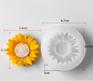 Molde de Silicona para Velas Aromáticas con Aroma a Girasol, Molde para Jabón Hecho a Mano con Forma de Flor de Margarita - Product Image 3