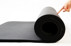 Tapete de yoga YinGuan NBR fabricado en Camboya, acepta OEM/ODM - Product Image 5