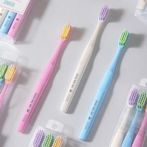Cepillos de Dientes Little Bulls Adventures, Cerdas Suaves, Cabezal Pequeño, Juego de 3 Piezas para Adultos, Cepillos de Dientes Manuales de Alta Calidad - Product Image 3