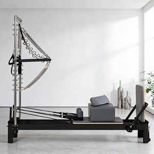 Reformeur de Pilates en aluminium noir de qualité commerciale pour studio et usage domestique - Product Image 4