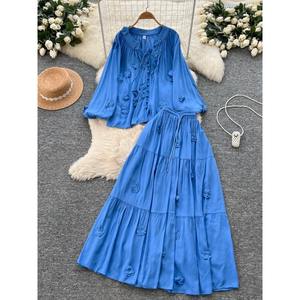 Sanfter Stil Elegantes 2-teiliges Set Damen Herbst Sweet 3D Flower Tie Laterne Ärmel Top Hohe Taille Ausgestellter Midirock - Product Image 2