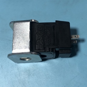 โซลินอยด์วัสดุเหล็กกล้าไร้สนิม CCP024D 1/2" Super Coil 24VDC DIN ของแท้ นำเข้า ปั๊มไฮดรอลิก ยี่ห้อ PARKER รับประกัน 1 ปี - Product Image 4