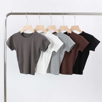 Geribbeld Katoenen Dames T-Shirt Groothandel Hoge Kwaliteit Zwaargewicht Gepersonaliseerde Crop Getailleerd T-Shirt Voor Mannen