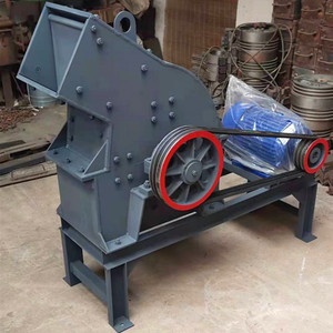 Concasseur mobile à marteaux pour le traitement du calcaire, du marbre et du minerai de fer, avec convoyeur, économe en énergie, capacité max. 20 t/h, haute performance - Product Image 2