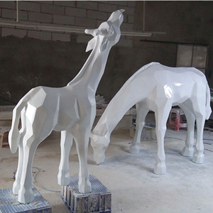 Sáng Tạo Và Tùy Chỉnh Thiết Kế Vườn Nhựa Môi Trường Đứng Kích Thước Cuộc Sống Con Hươu Cao Cổ Bức Tượng - Product Image 4