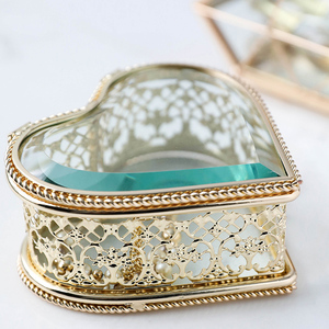 New <span class=keywords><strong>Acrylic</strong></span> hình trái tim trong suốt Hộp Nhẫn Cưới Nhẫn bao bì hộp đồ trang sức gia đình lưu trữ hộp - Product Image 3