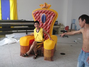 Inflatable Kind Chair-Balloon Style Waterproof Sun Resistant European for Outdoor Events & Parties - Product Image 4