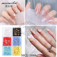 Vente chaude 3D Boîte Nail Art Résine Acrylique Fleurs Accessoires Perle En Acier Nail art résine fleur perles charmes