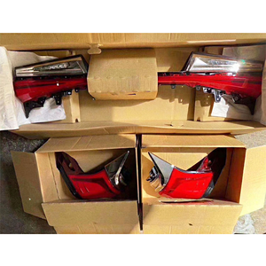 Phụ Tùng Ô Tô Với Lưới Tản Nhiệt Đèn Tự Động Hoàn Chỉnh Cho TOYOTA Alphard Vellfire Thay Đổi Thành LEXUS <span class=keywords><strong>LM300</strong></span> LM350 - Product Image 2