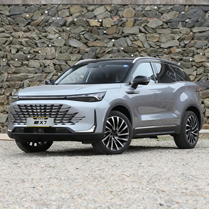 Khuyến mãi nóng Xe hơi Bắc Kinh 2023 BAIC X7 SUV 1.5T FWD LHD Cửa sổ trời toàn cảnh Xe chạy xăng 5 chỗ Xe mới - Product Image 1